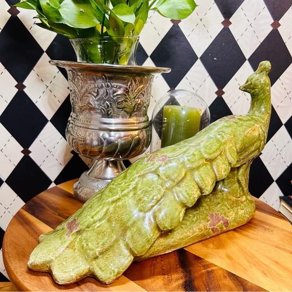 Vintage Peacock Sculpture Gorgeous Glaze– 15” Long, 10” High - Picture 9 of 17